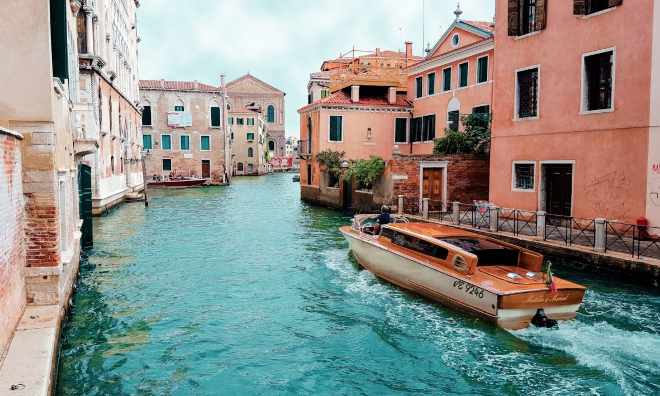 Venice Family Travel Guide - Slider 6