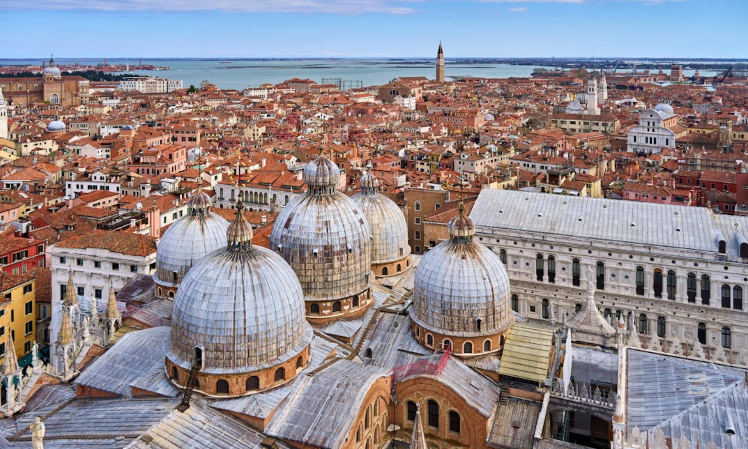 Venice Family Travel Guide - Slider 7